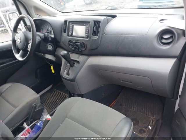 3N6CM0KN2HK697232 Nissan NV200 SV