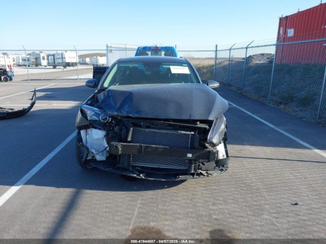 3KPF24AD3RE753085 KIA FORTE LX