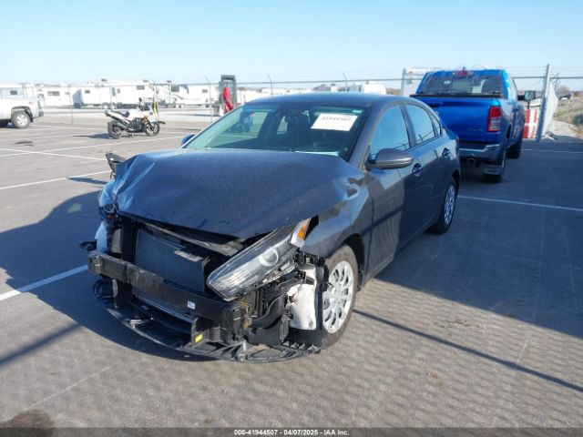 3KPF24AD3RE753085 KIA FORTE LX
