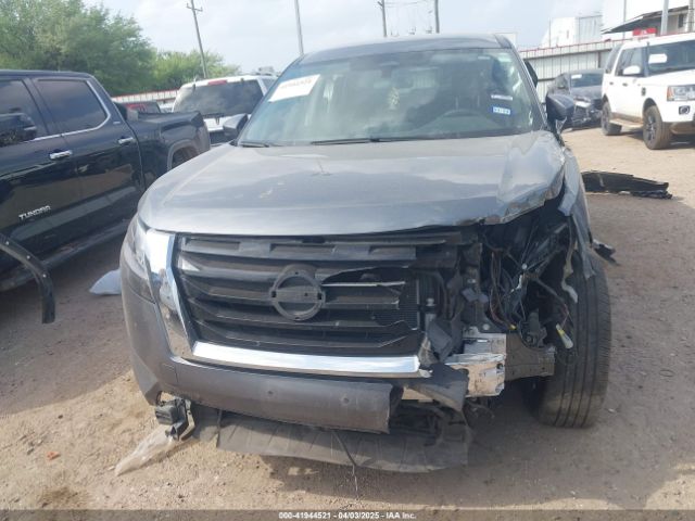 5N1DR3AA3NC228138 Nissan Pathfinder S 2wd