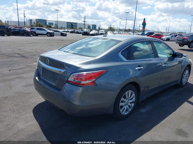 Nissan Altima 2.5 S 2015 1N4AL3AP4FN377540 Image 4
