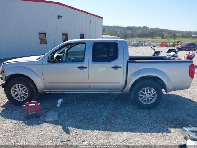 1N6AD0ER9KN726166 Nissan Frontier Sv