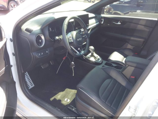 3KPF54AD8RE759455 KIA Forte Gt-line