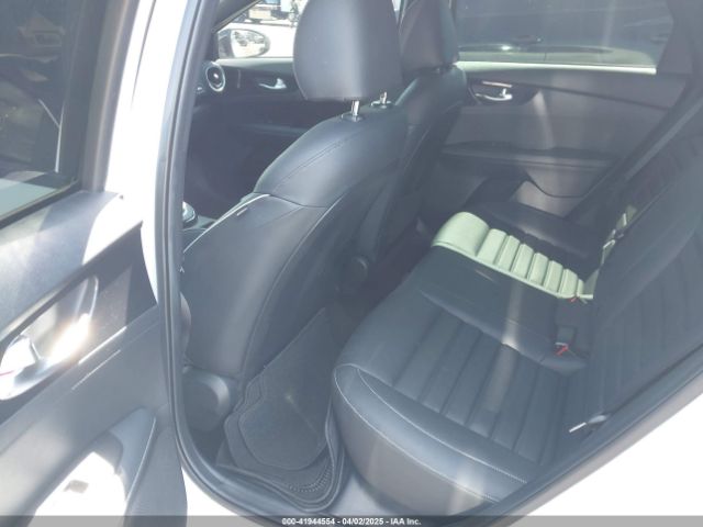 3KPF54AD8RE759455 KIA Forte Gt-line