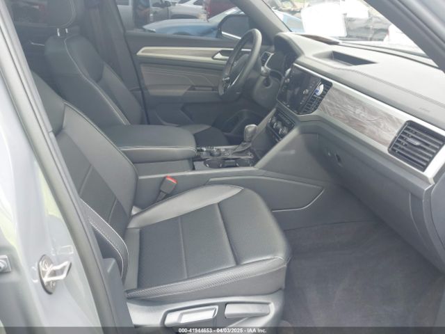 1V2KE2CA9NC205556 Volkswagen Atlas Cross Sport 3.6l V6 Se W/technology