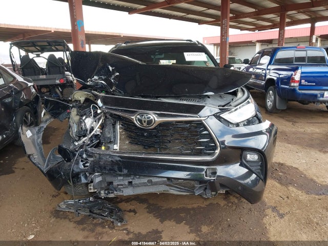 5TDFZRAHXNS132762 Toyota 2gr-fks