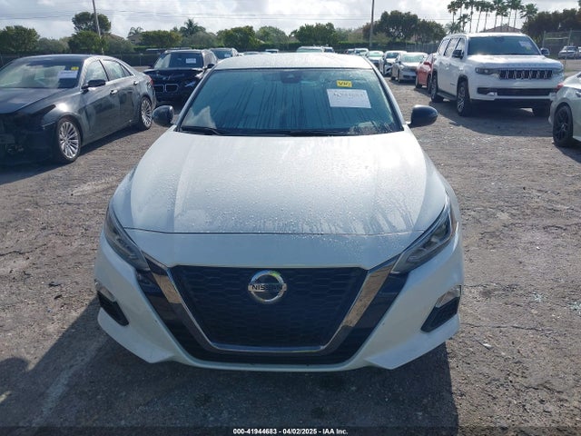 1N4BL4CV4MN401158 Nissan Altima Sr Fwd
