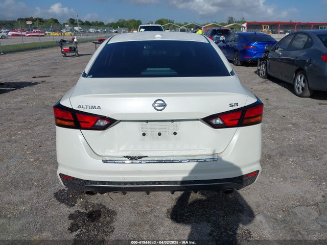 1N4BL4CV4MN401158 Nissan Altima Sr Fwd