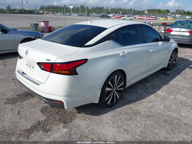 1N4BL4CV4MN401158 Nissan Altima Sr Fwd