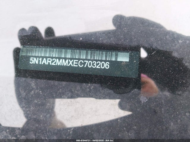 5N1AR2MMXEC703206 Nissan Pathfinder Sl