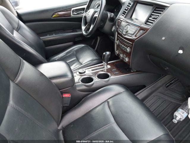 5N1AR2MMXEC703206 Nissan Pathfinder Sl