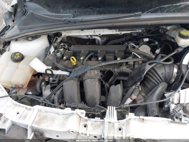 1FADP3E22HL263289 Ford FOCUS S
