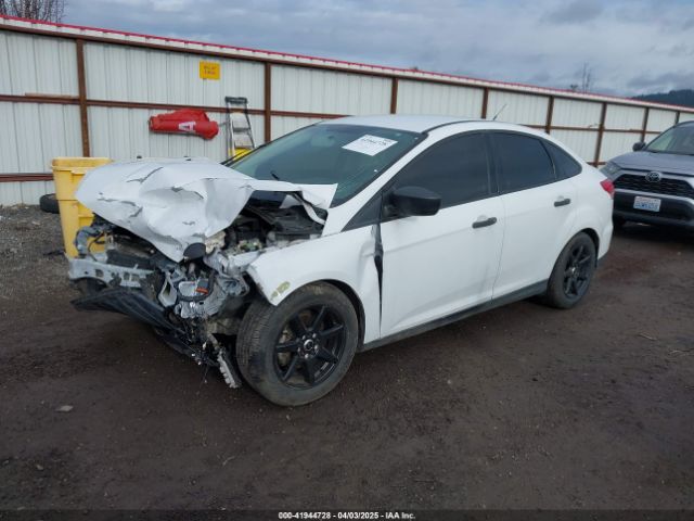 1FADP3E22HL263289 Ford FOCUS S