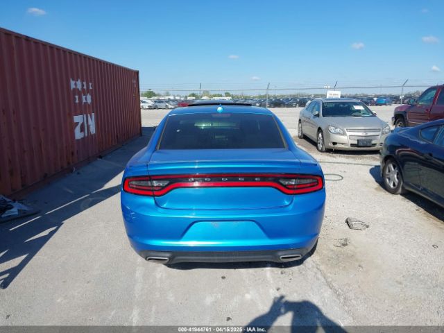 2C3CDXHG1FH866598 Dodge Charger Sxt