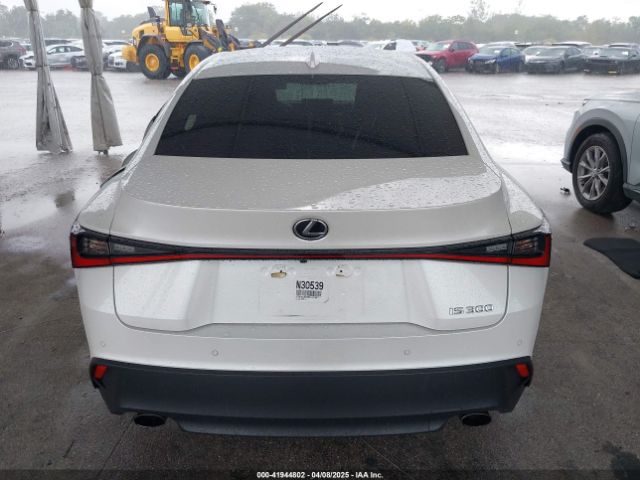 JTHCA1D2XM5112467 Lexus IS 300