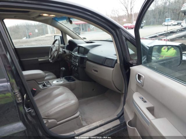 2011 MITSUBISHI ENDEAVOR 4A4JN3AS3BE018255 Photo 4