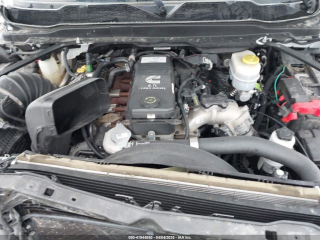 3C6UR5KL6KG685252 RAM 2500 Laramie  4x4 8' Box