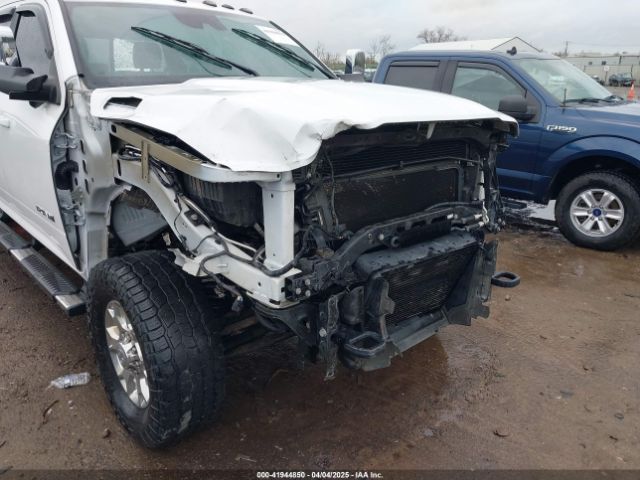 3C6UR5KL6KG685252 RAM 2500 Laramie  4x4 8' Box