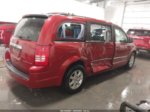 2010 CHRYSLER TOWN & COUNTRY 2A4RR5D14AR212995 Photo 3
