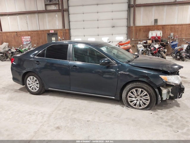4T1BD1FK1EU127511 Toyota Camry Hybrid Le