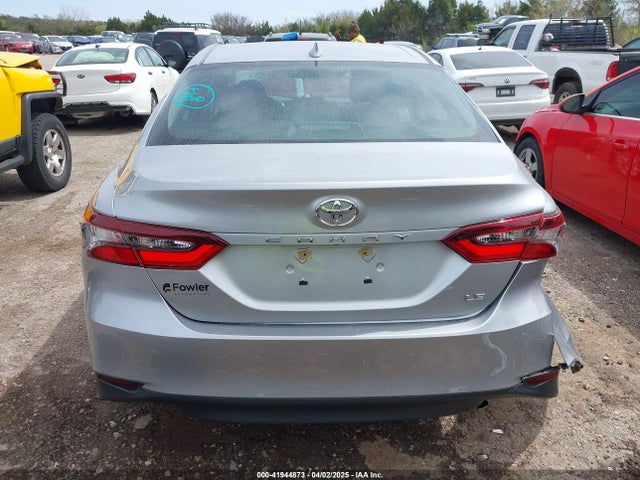 4T1C11AK1MU455773 Toyota CAMRY LE
