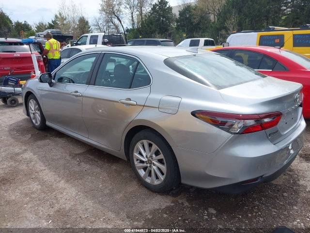 4T1C11AK1MU455773 Toyota CAMRY LE