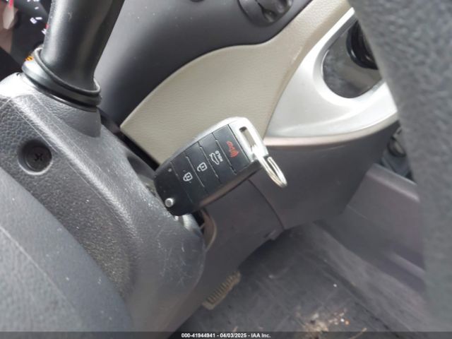 KNADM4A30E6345150 KIA RIO LX