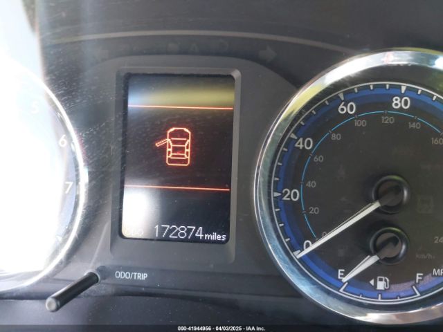 2T1BURHE6HC961947 Toyota COROLLA LE