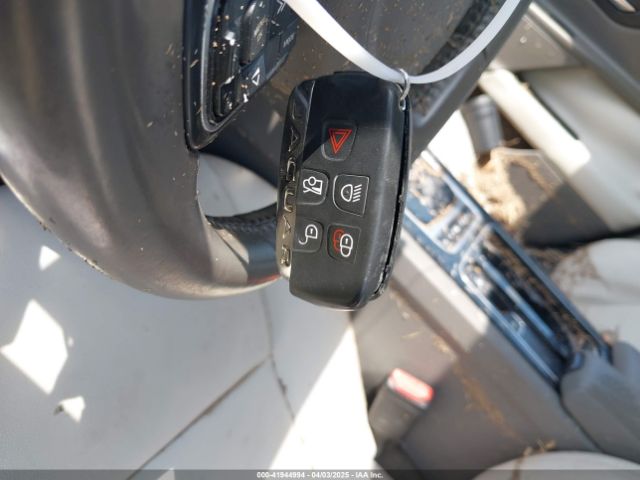 2018 JAGUAR XE SAJAD4FX9JCP33055 Photo 10