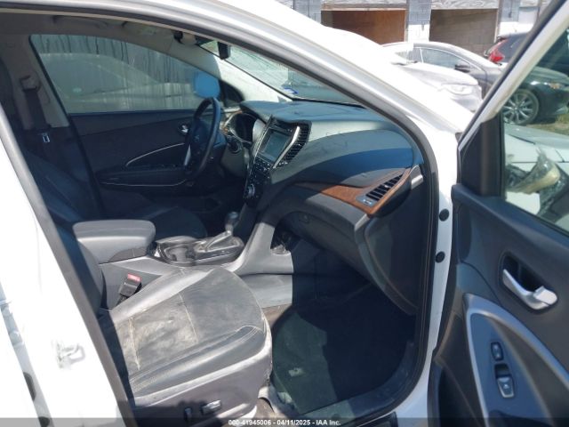 2018 HYUNDAI SANTA FE SPORT 5XYZU4LA2JG561805 Photo 4