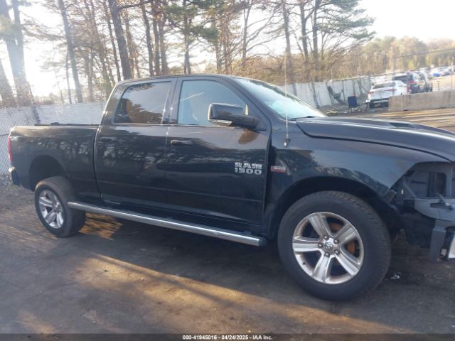 1C6RR7UT3GS359049 RAM 1500 Sport