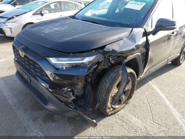 2T3W1RFV6NW202715 Toyota Rav4 Xle