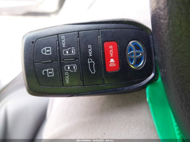 5TDJSKFC2MS007191 Toyota SIENNA XLE