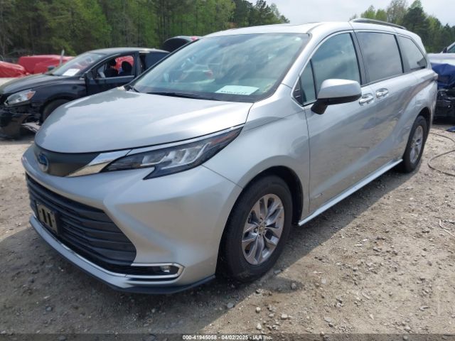5TDJSKFC2MS007191 Toyota SIENNA XLE