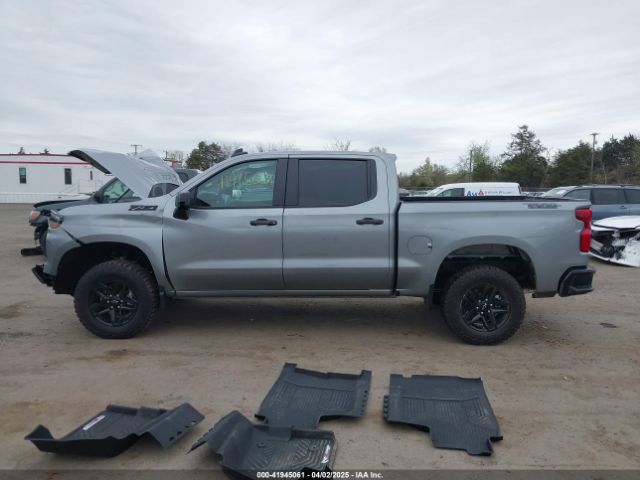 3GCUKCE88SG225860 Chevrolet Silverado 1500 4wd  Short Bed Custom Trail Boss