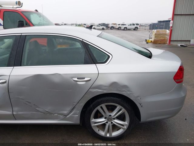 1VWBV7A39FC031487 Volkswagen Passat 2.0l Tdi Se