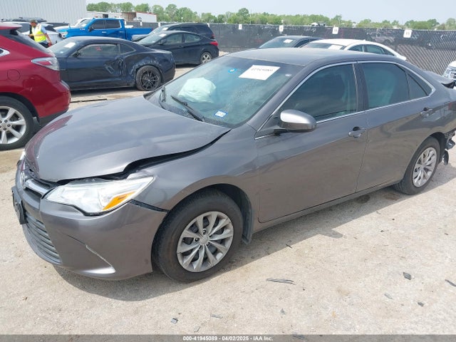 4T1BF1FK4HU410709 Toyota CAMRY LE