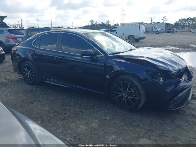 4T1T11AK4NU673773 Toyota CAMRY SE