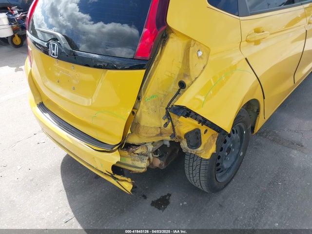 3HGGK5H4XKM728701 Honda FIT LX