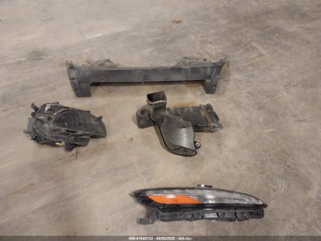 1C4PJMCB4FW687618 Jeep Cherokee Latitude