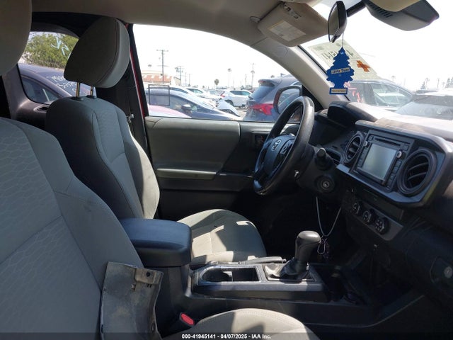 5TFRX5GN6KX136323 Toyota Tacoma Sr