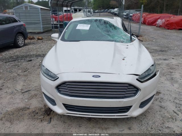 3FA6P0HD4ER326782 Ford FUSION SE