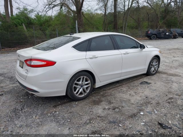 3FA6P0HD4ER326782 Ford FUSION SE