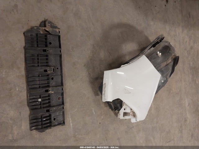 1FMCU0G93GUC75141 Ford ESCAPE SE