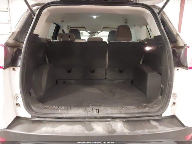 1FMCU0G93GUC75141 Ford ESCAPE SE