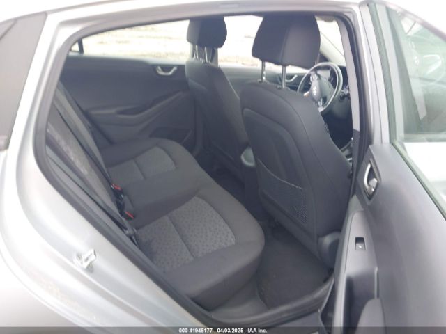 KMHC65LC2HU048243 Hyundai Ioniq Hybrid Blue