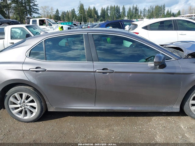 4T1C11AK6MU452013 Toyota CAMRY LE