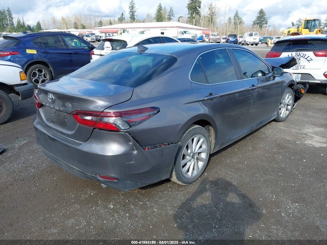 4T1C11AK6MU452013 Toyota CAMRY LE