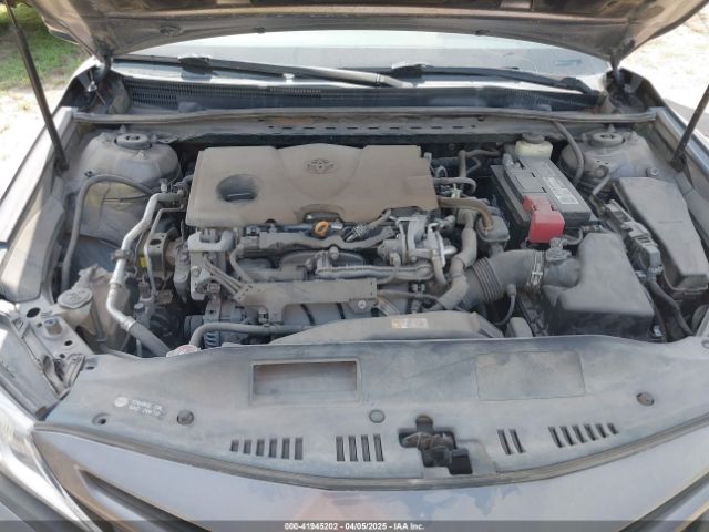 4T1B11HK3JU031721 Toyota CAMRY SE