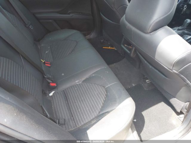4T1B11HK3JU031721 Toyota CAMRY SE
